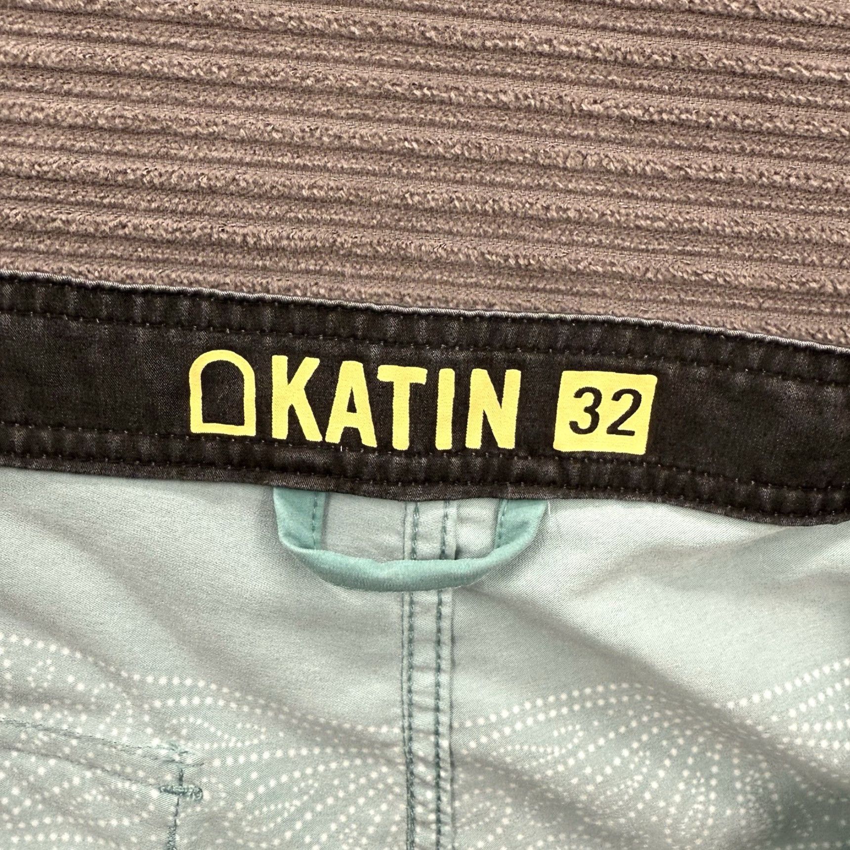 Katin Katin Shorts Men 32 Green Polyester Beach Weekend Outdoors 9' Inseam Drawstring Flat Front Pocket Logo Size US 32 / EU 48 - 3 Thumbnail