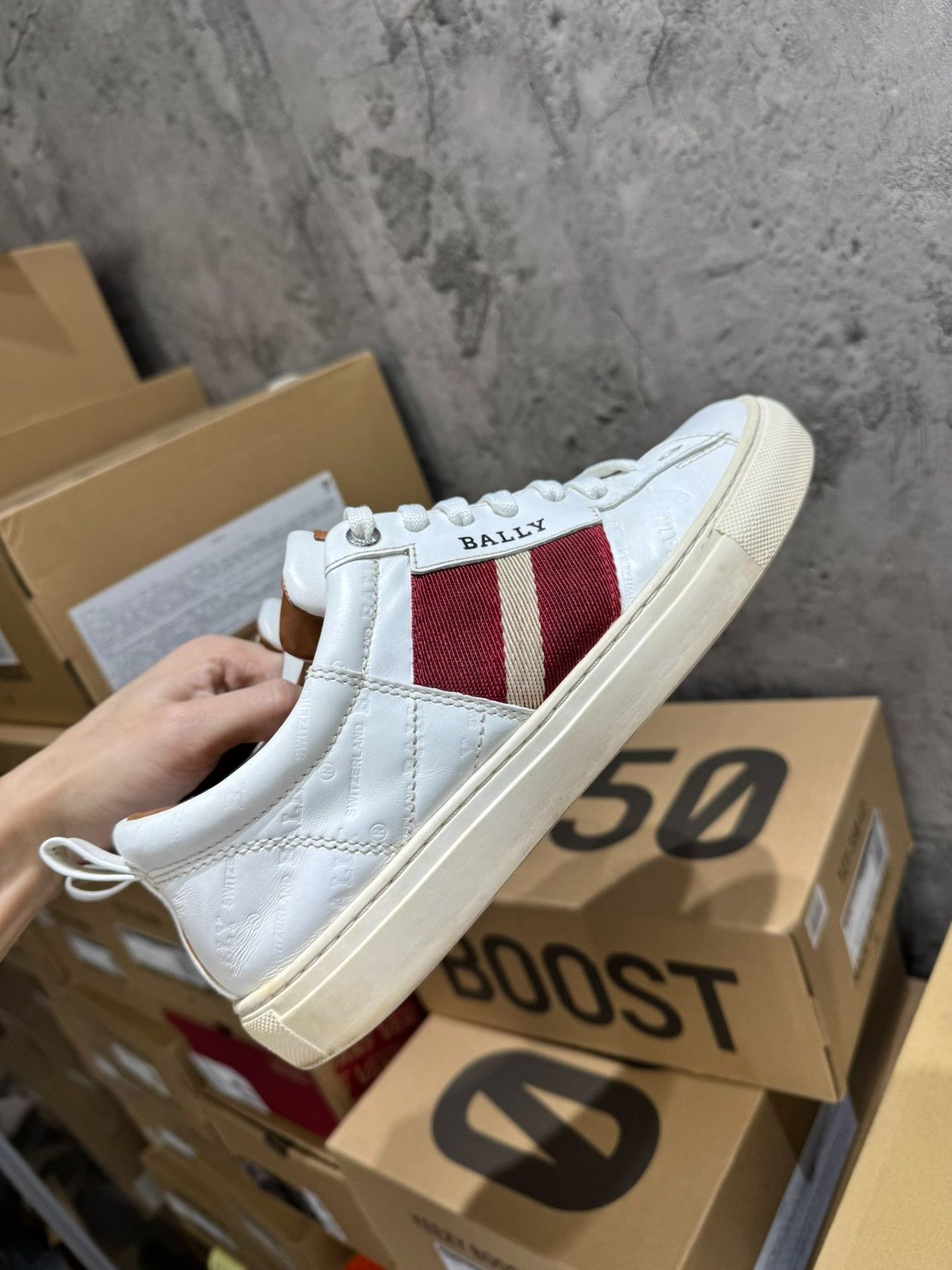 Bally Bally Leather White Lowtop Sneakers 40 Men Size US 7.5 / EU 40-41 - 1 Thumbnail