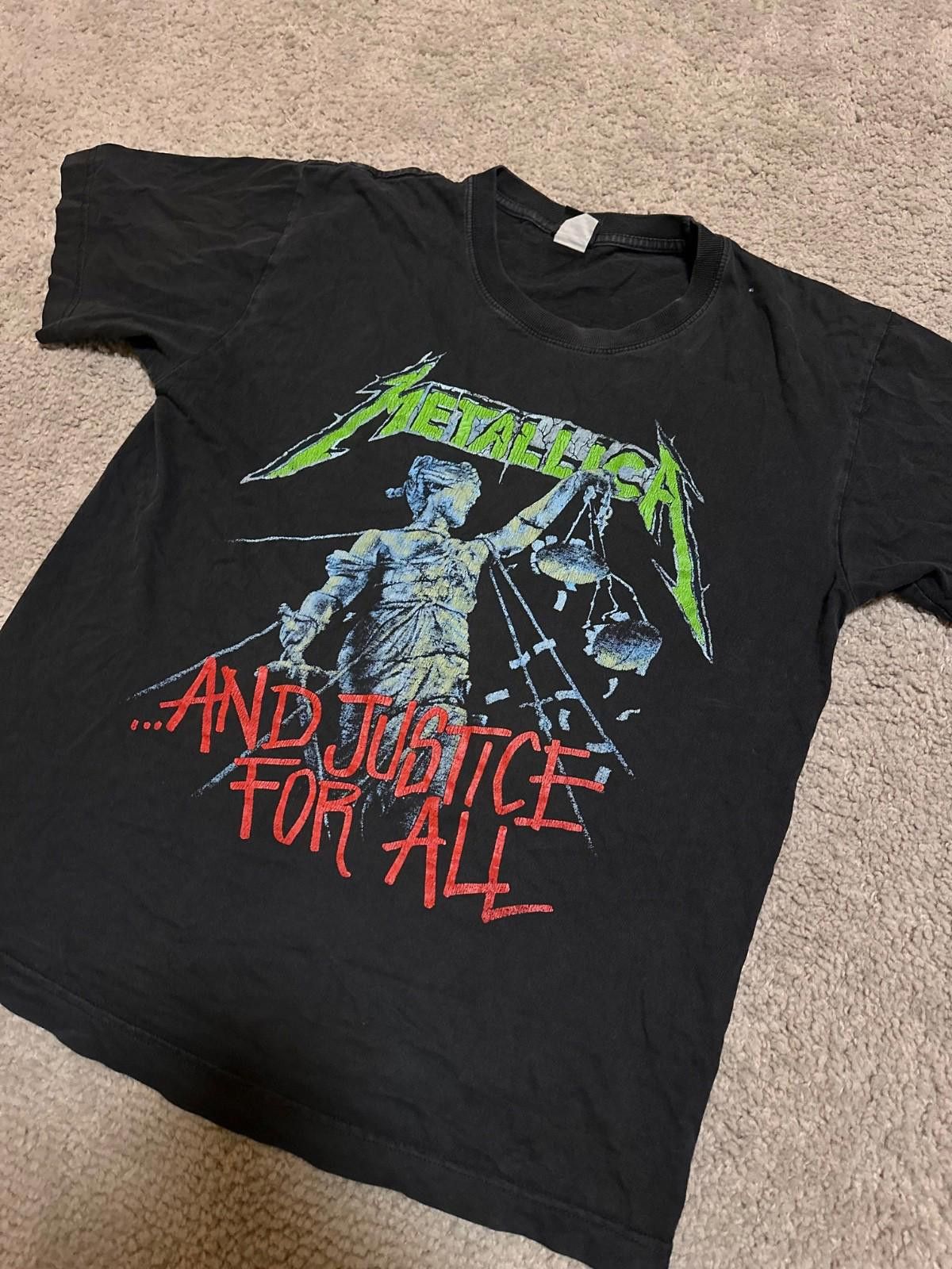 Metallica METALLICA AND JUSTICE FOR ALL TOUR METAL T-SHIRT MEDIUM Size US M / EU 48-50 / 2 - 2 Thumbnail