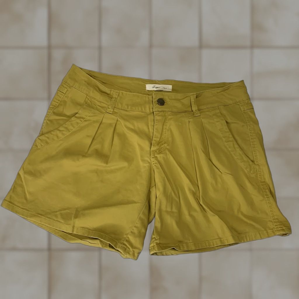 Forever 21 VINTAGE Forever 21 Mustard Yellow Shorts Women 27 Pockets 90s Retro Hip Hop Cotton Spandex Spring Summer Size 27" / US 4 / IT 40 - 1 Thumbnail