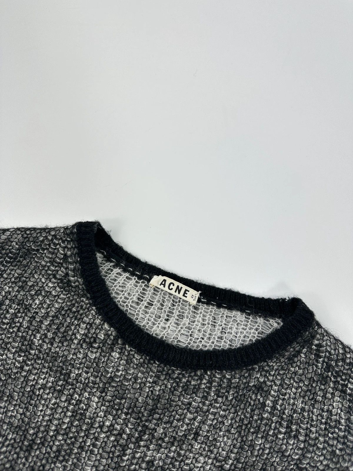 Acne Studios Acne Studio 00’s Black & White Mesh Cashmere & Wool Sweater Size S / US 4 / IT 40 - 2 Thumbnail