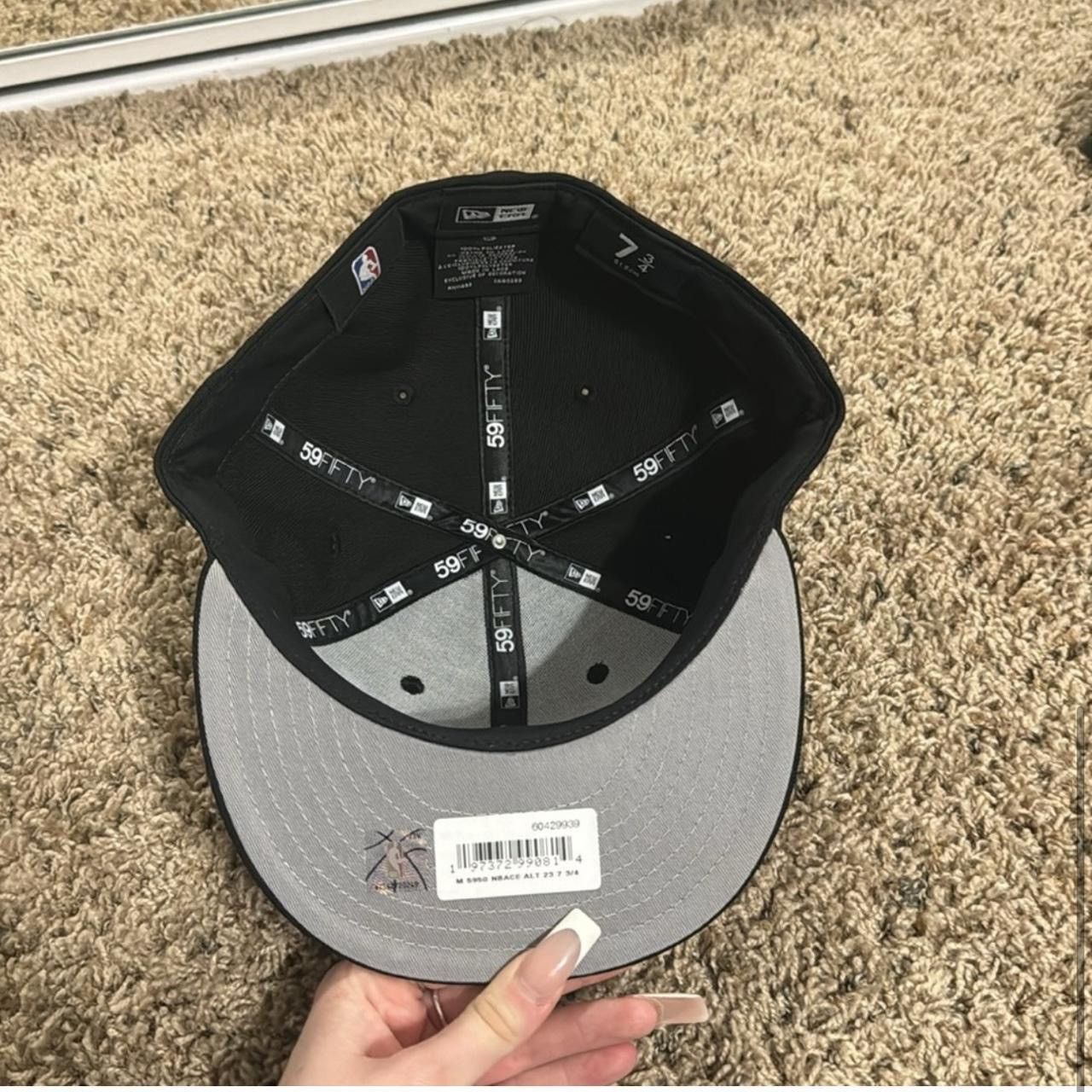 New Era NWT Chicago Bulls Hat Size ONE SIZE - 8 Thumbnail