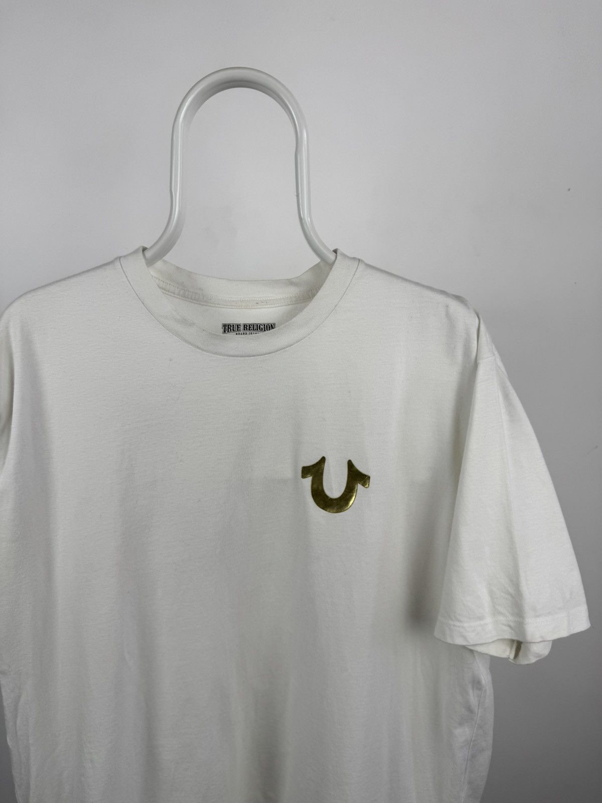 True Religion True Religion Gold Big Logo Tee Shirt Size US XL / EU 56 / 4 - 3 Thumbnail
