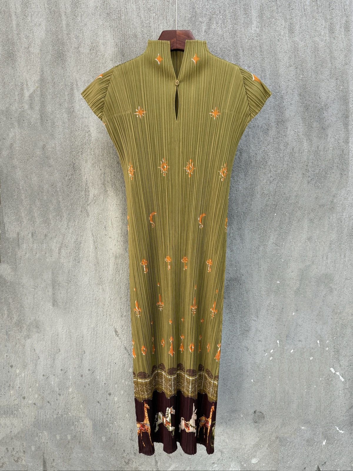 Pleats Please Issey Miyake Carousel pleated dress Size M / US 6-8 / IT 42-44 - 2 Thumbnail