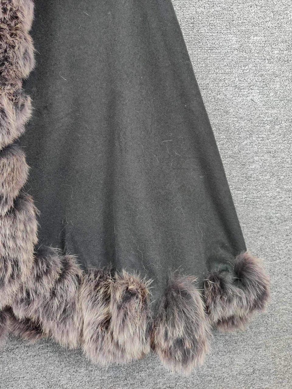 Balmain Nice❗Vintage Balmain Paris Faux Fur Poncho Jacket Size US L / EU 52-54 / 3 - 4 Thumbnail
