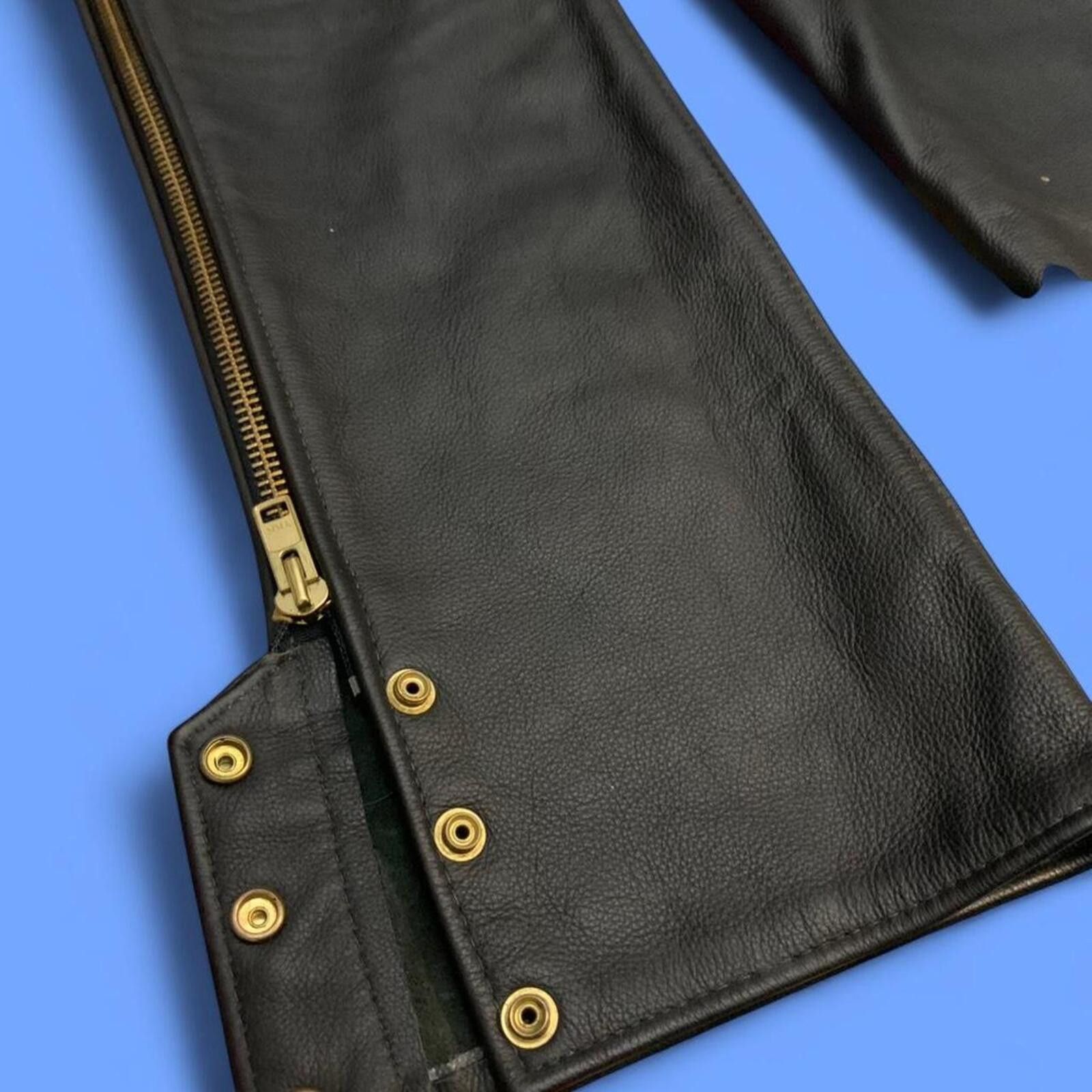 Other Ladies leather riding chaps by California leather creations. Size 28" / US 6 / IT 42 - 5 Thumbnail