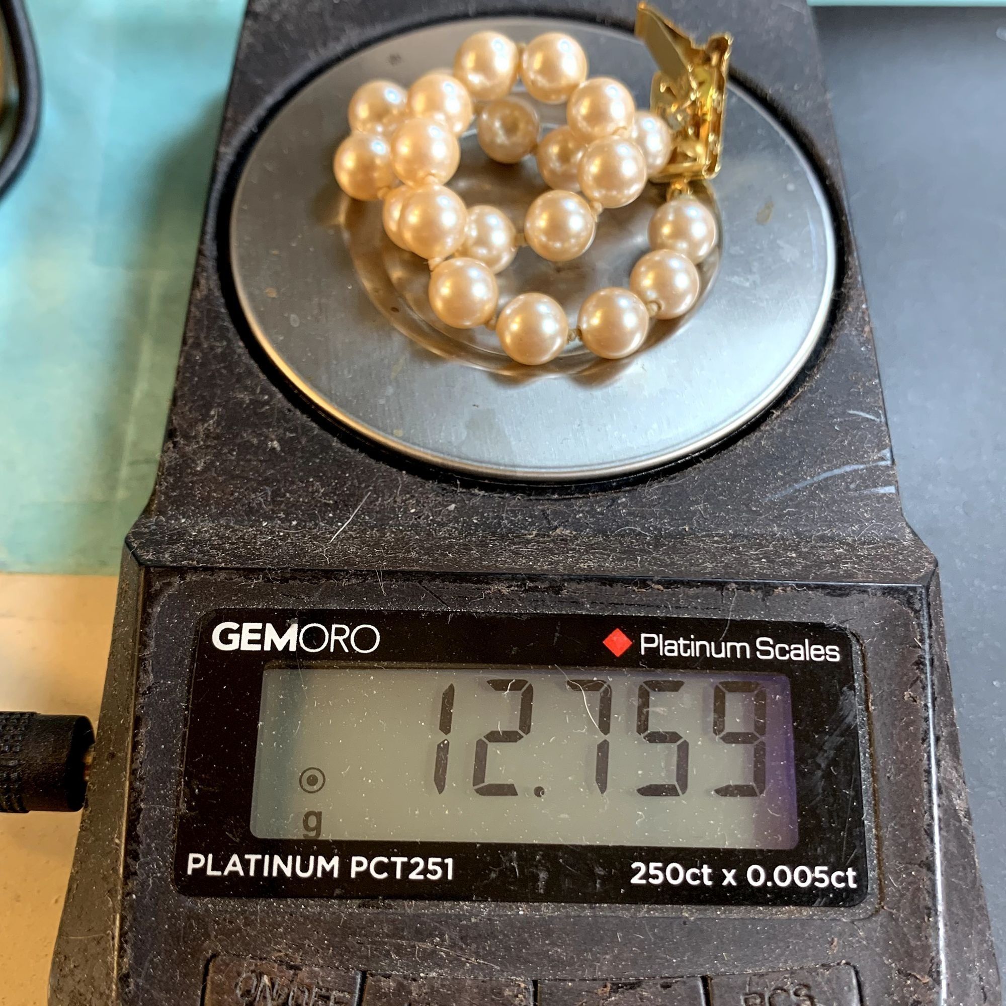 Other VTG Monet Faux Pearl 6.75mm Width Box Catch Bracelet Size 8' Size ONE SIZE - 11 Thumbnail