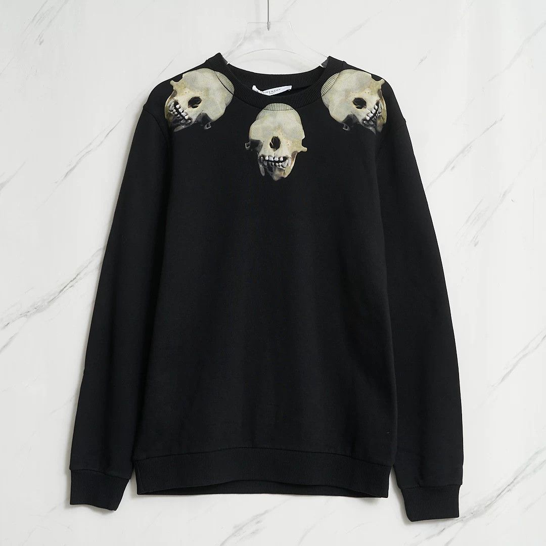 Givenchy Givenchy Men's Skull Crewneck Sweatshirt Size US M / EU 48-50 / 2 - 1 Thumbnail