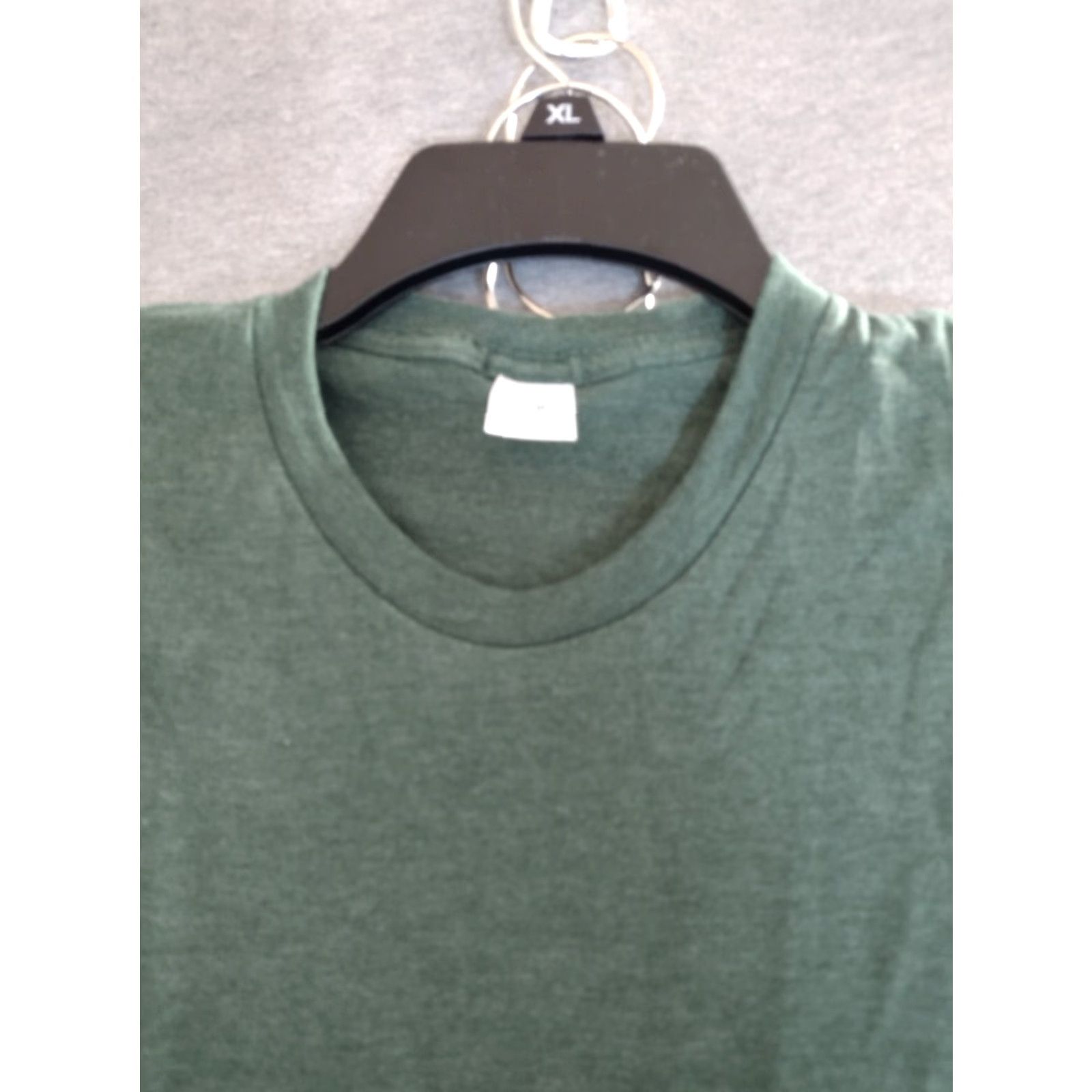 Hanes Hanes Mens Short Sleeve ComfortSoft Plain Cotton Crew Neck T-Shirt S Green Crew Neck Shirt Mens Regular Cotton T-Shirt S Green Classic 90s Event? Size US S / EU 44-46 / 1 - 3 Thumbnail
