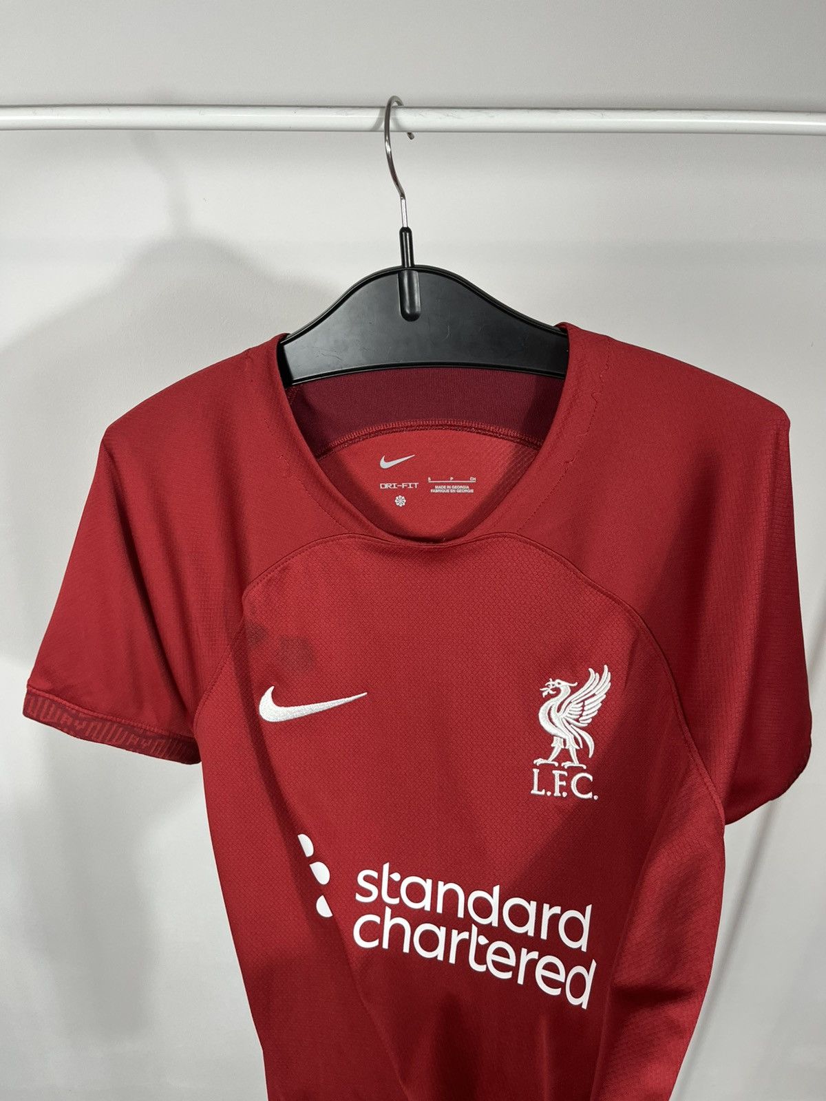Nike Liverpool FC Nike Home Jersey 2022/23 Red Soccer Shirt S Size US S / EU 44-46 / 1 - 11 Thumbnail