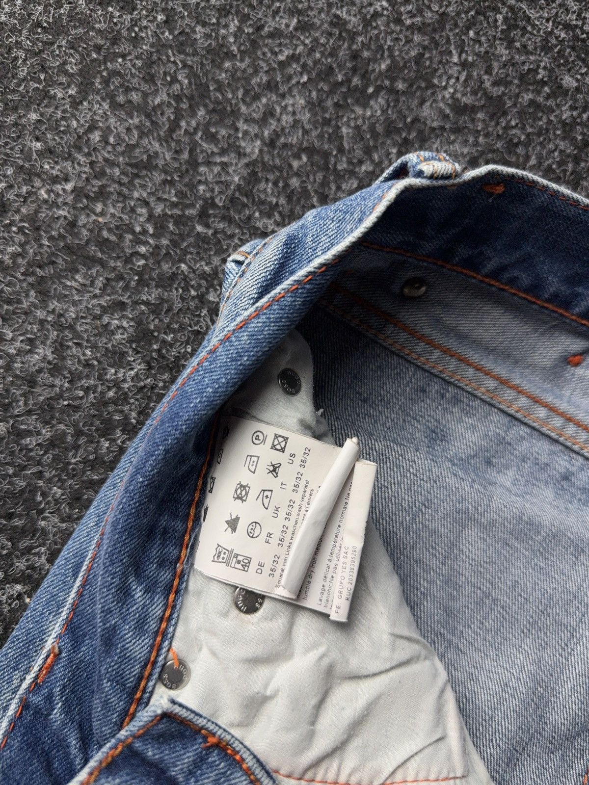 Hugo Boss Vintage 90s Y2K BOSS Orange Distressed Button Fly Jeans Size US 35 - 9 Thumbnail
