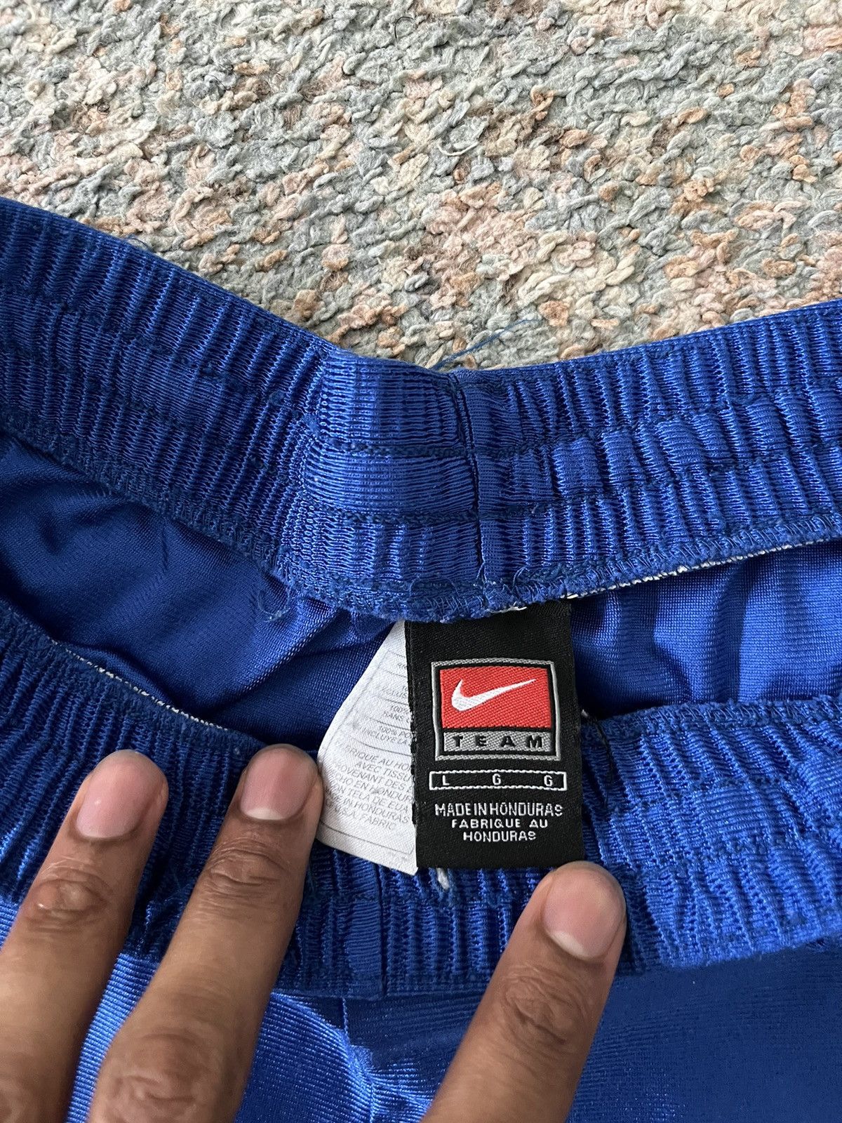 Nike × Vintage VTG Nike Gators Y2K Dazzle Shorts Large Rare NCAA 2000 Size US 32 / EU 48 - 4 Thumbnail