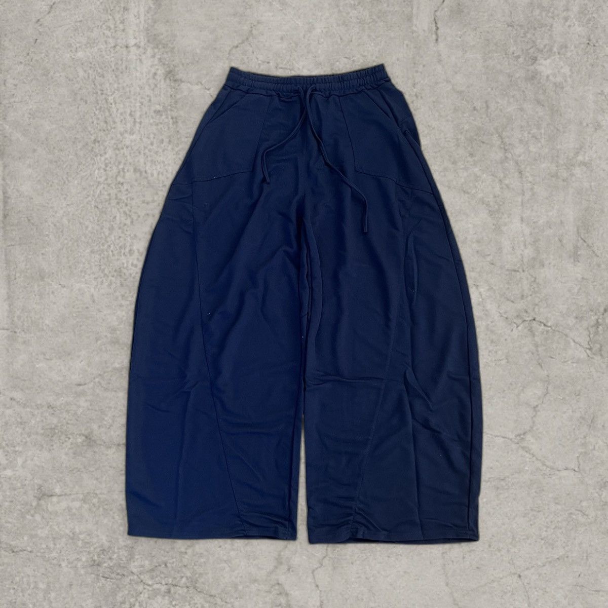Japanese Brand Incredible baggy wide leg Korean joggers in black. Size S/M Size US 32 / EU 48 - 1 Thumbnail