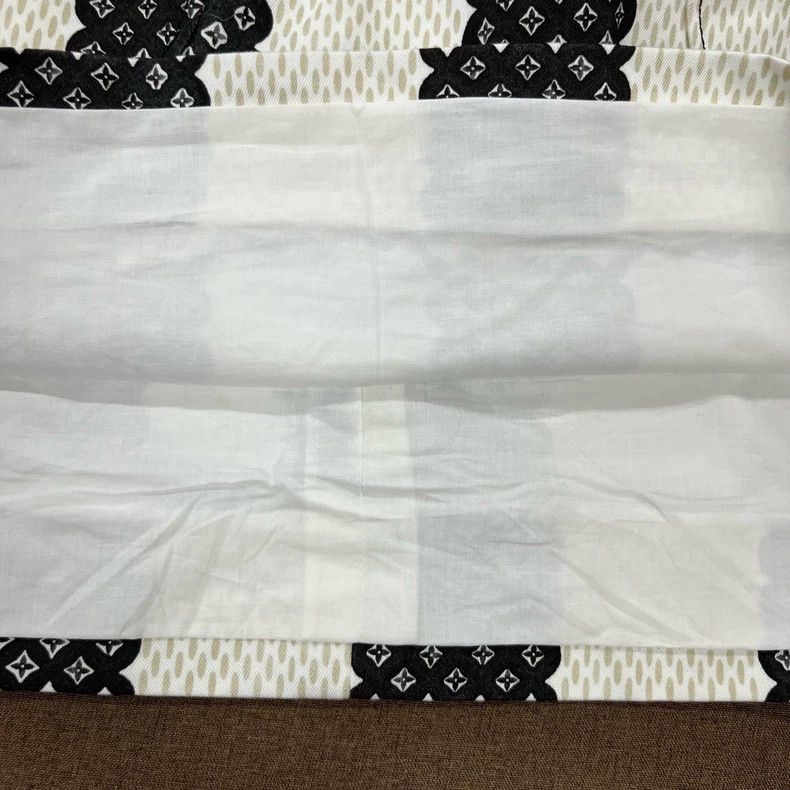 Louis Vuitton Louis Vuitton Black and white checkerboard full print half Size 33" - 4 Thumbnail