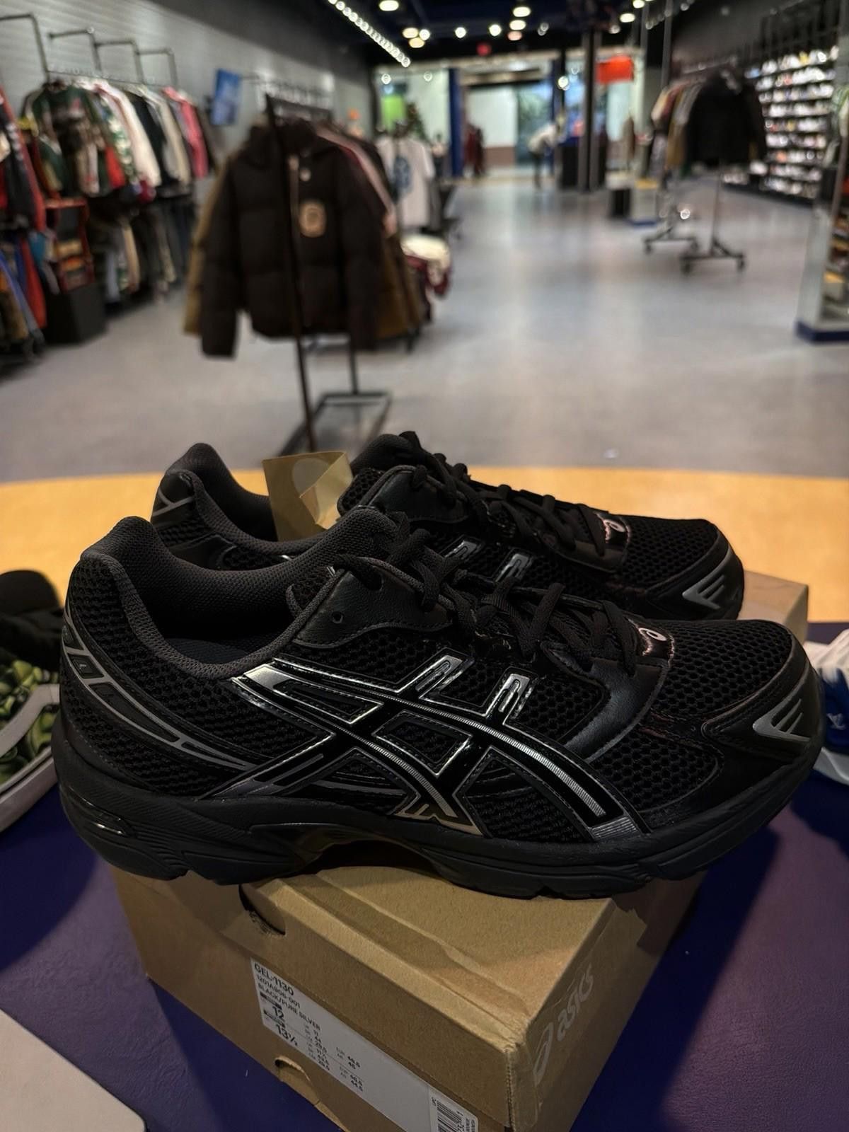 Asics ASICS Gel-1130 Black Pure Silver Men’s (8) 1201A906-001 NEW Size US 8 / EU 41 - 7 Thumbnail