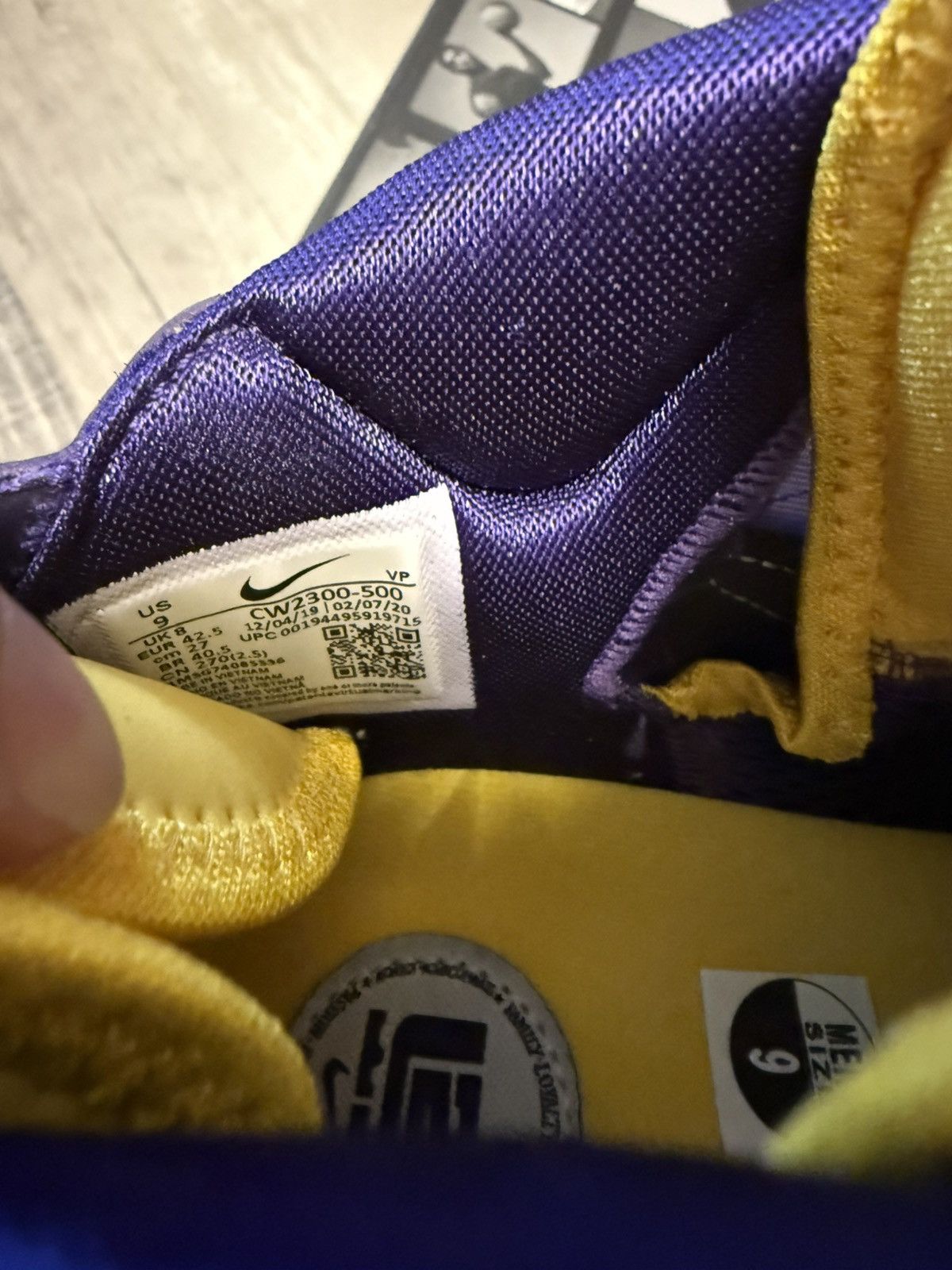 Nike Nike LeBron 7 “Media Day” Size 9 – Lakers Colorway Size US 9 / EU 42 - 8 Thumbnail