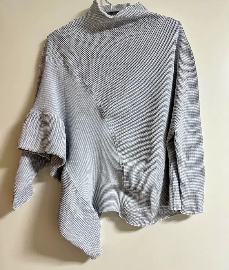 Issey Miyake Issey Miyake Mock Neck Long-Sleeve Top Size M / US 6-8 / IT 42-44 - 3 Thumbnail