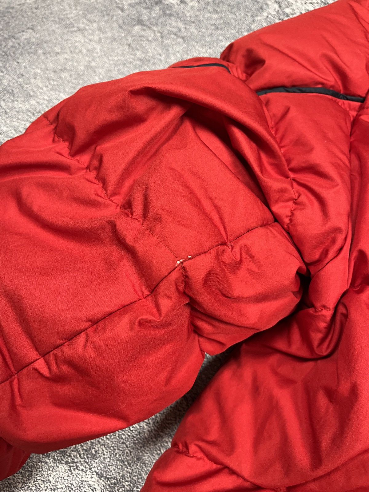 Nike × Vintage 00s Vintage Nike Mini Swoosh Y2K Duck Down Puffer Jacket Size US M / EU 48-50 / 2 - 19 Thumbnail