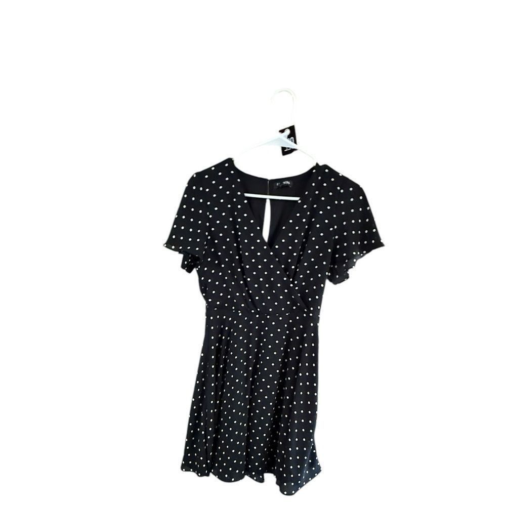 Express Express size 4, mini dress, black or white polkadots Size S / US 4 / IT 40 - 3 Thumbnail