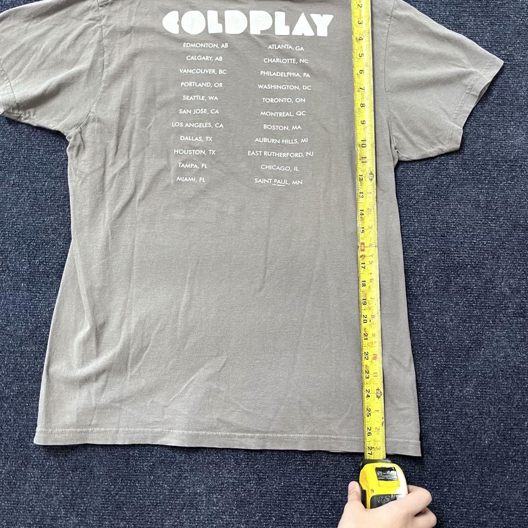Vintage VINTAGE Coldplay Shirt Mens Small Gray Tour Cities Graphic Concert Band Tee Bay Island Size US S / EU 44-46 / 1 - 5 Thumbnail