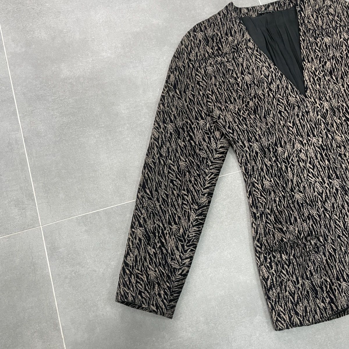 Versace × Vintage Vintage Gianni Versace Women Wool Blazer Size 42 Size M / US 6-8 / IT 42-44 - 3 Thumbnail