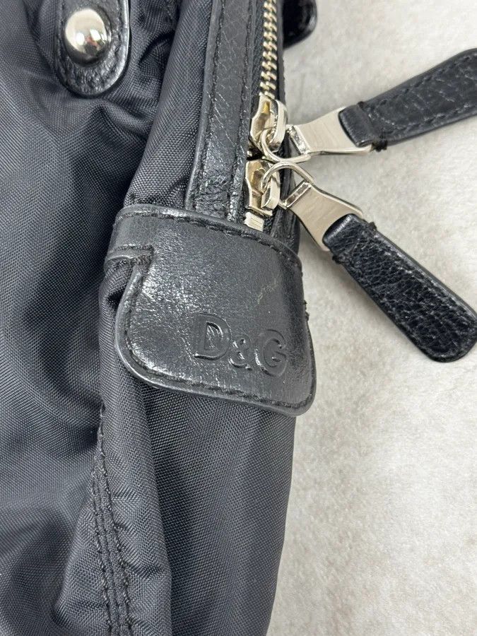 Dolce & Gabbana 2000s Dolce & Gabbana Black Cargo Zip Handle Bag Size ONE SIZE - 8 Thumbnail