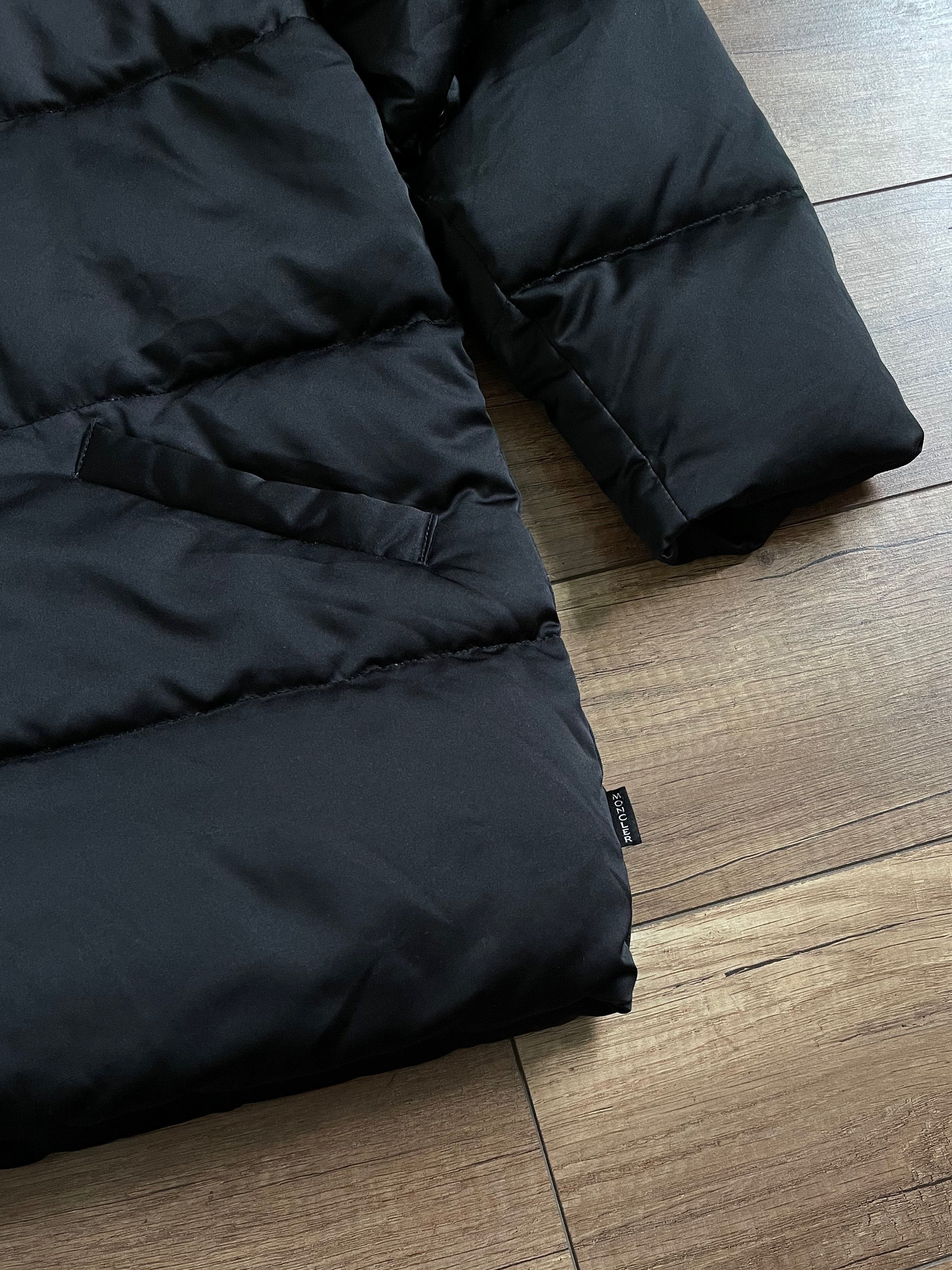 Moncler Vintage Moncler Grenoble Oversized Black Satin Down Jacket Size M / US 6-8 / IT 42-44 - 5 Thumbnail