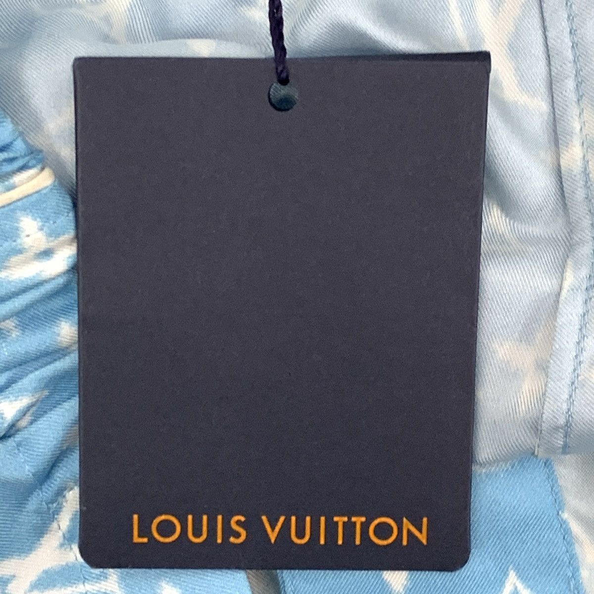 Louis Vuitton Louis Vuitton Blue All-over Print Silk Casual Shorts K26WX Size 25" / US 0 / IT 36 - 8 Thumbnail
