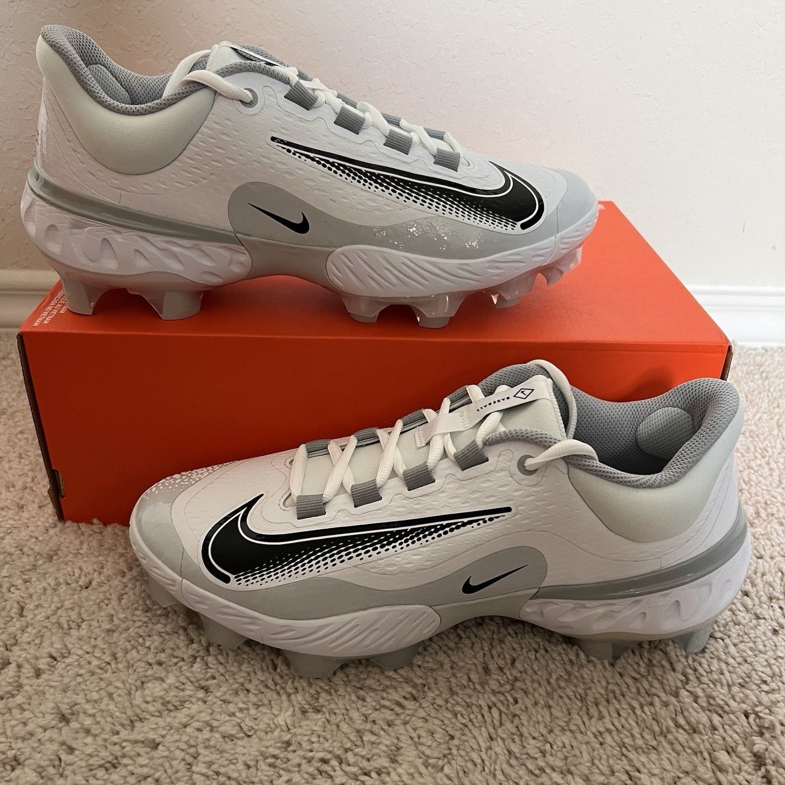 Nike Nike Alpha Huarache Elite 4 Low Baseball Cleats 9 No Lid Size US 9 / EU 42 - 1 Thumbnail