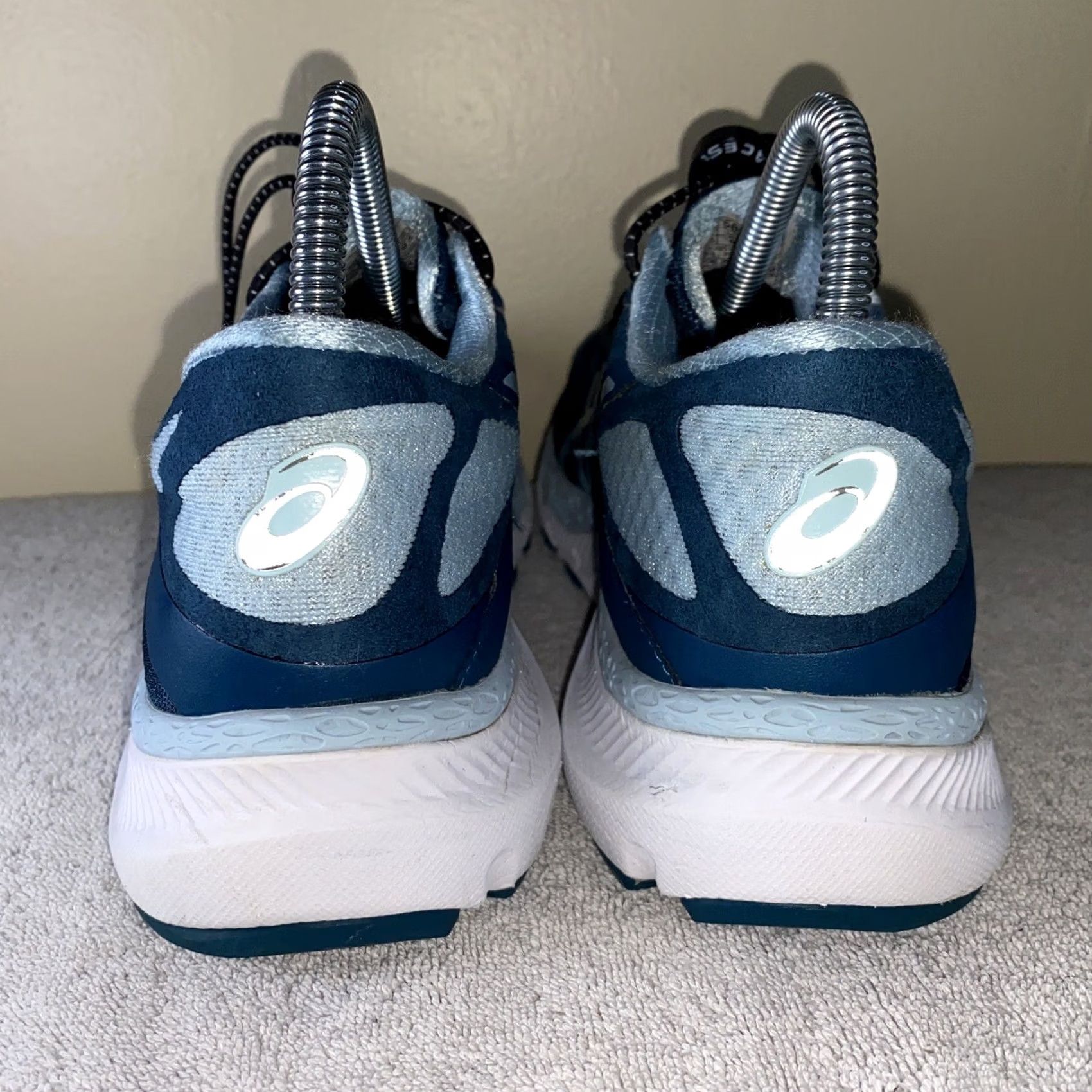 Asics ASICS Women’s 33-M Blue Sneaker size 8, Athletic, UK/US 8, Women's Shoes Size US 8 / IT 38 - 5 Thumbnail