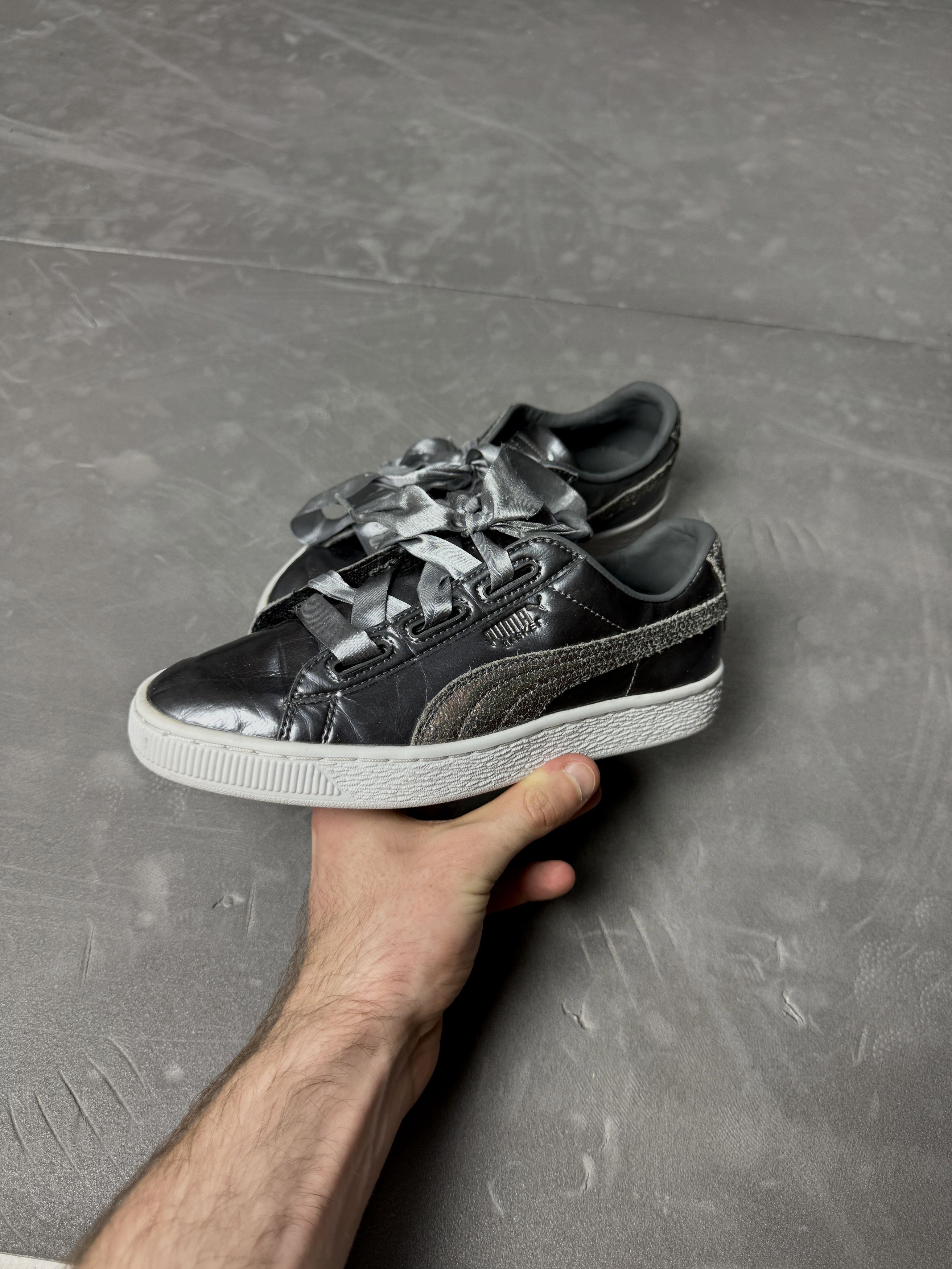 Puma Puma Basket Heart Lunar low-top sneakers coquette y2k Size US 4.5 / IT 34.5 - 3 Thumbnail