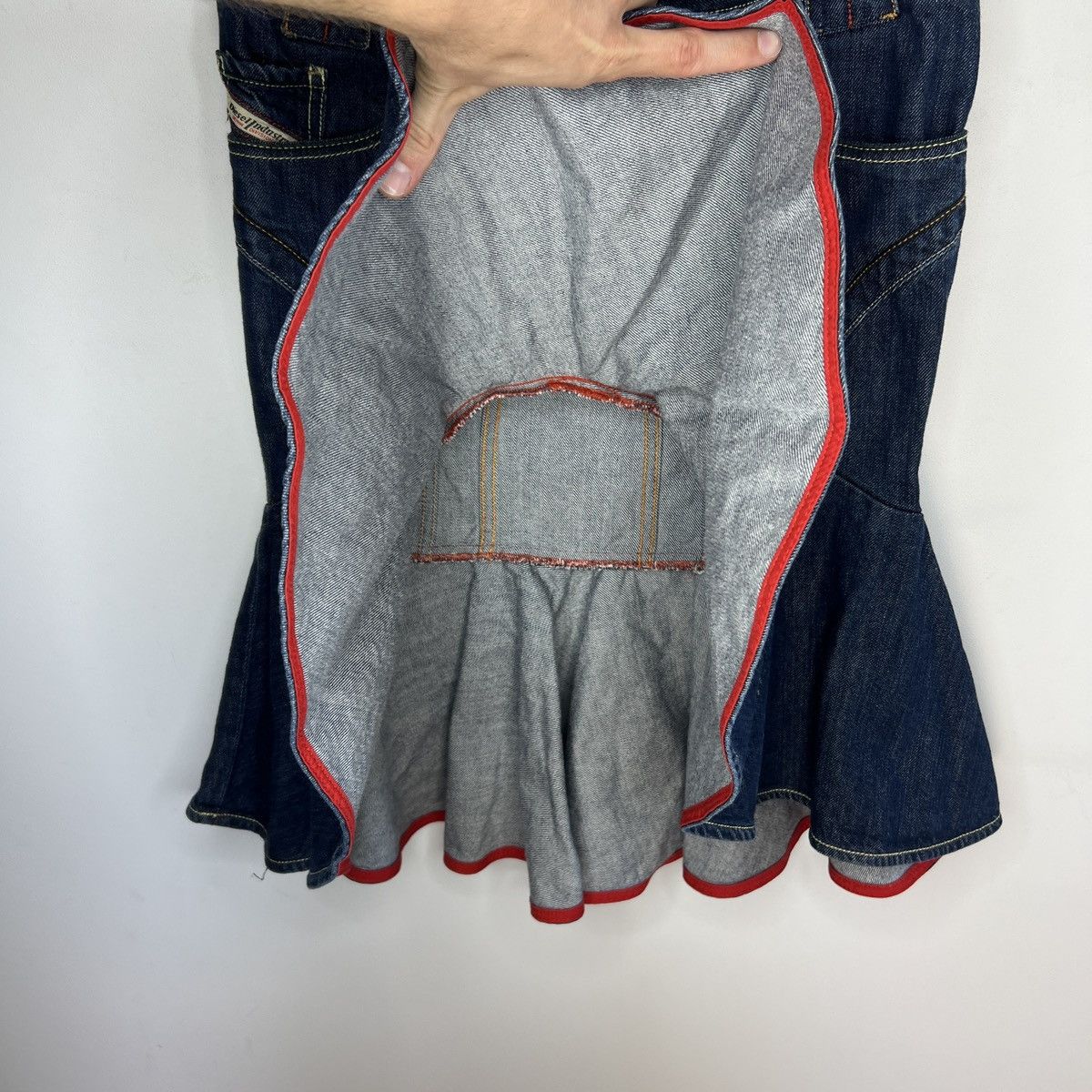 Diesel Vintage diesel mini skirt denim y2k mermaid pleated Size 28" / US 6 / IT 42 - 8 Thumbnail