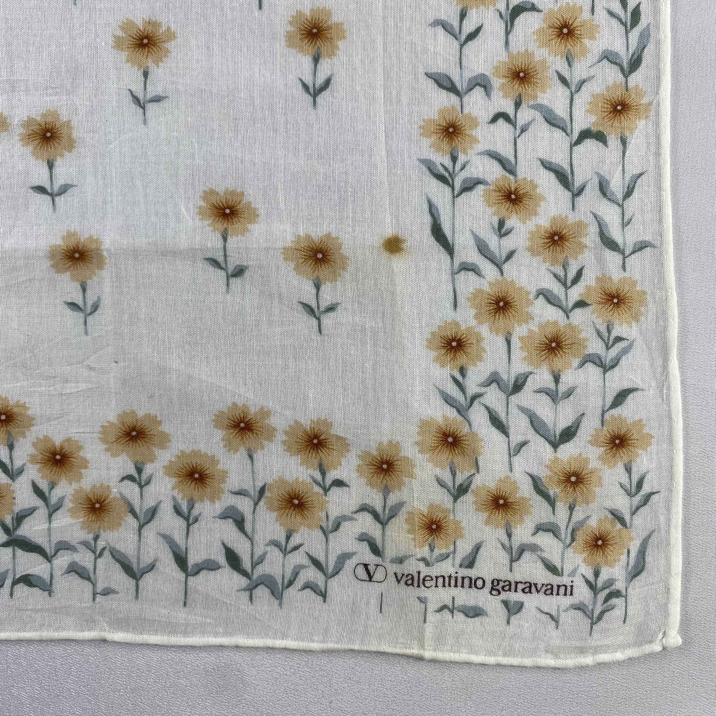 Valentino × Vintage Valentino Garavani Handkerchief / Neckerchief-P1380 Size ONE SIZE - 3 Thumbnail