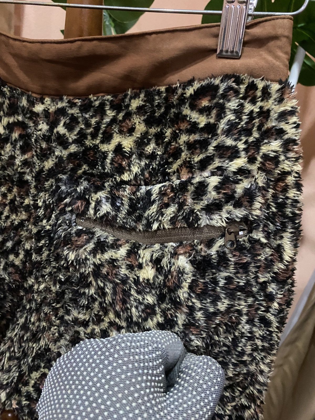 Johnbull Johnbull Fuzzy Animal Print Fleece Pants with Built-in Belt Size US 28 / EU 44 - 13 Thumbnail
