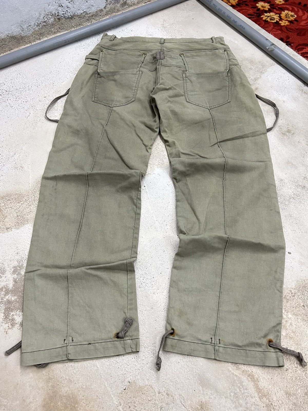 20471120 × GOSTAR DE FUGA × Japanese Brand Techno Japan Double Waist Baggy Cargo Parachute Faded Green Size US 35 - 2 Thumbnail