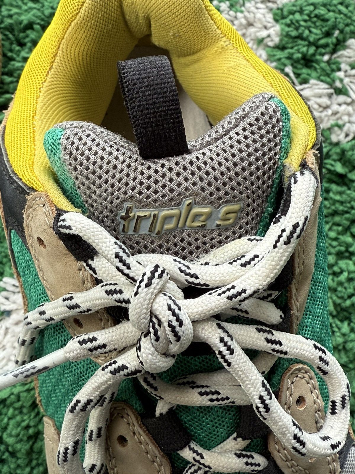Balenciaga Balenciaga 2018 Triple S2018 Green & Yellow Size US 9 / EU 42 - 7 Thumbnail