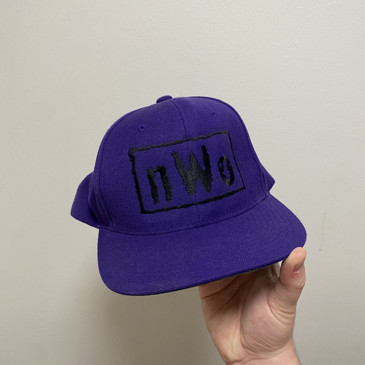 Vintage × WCW/nWo × WWF Vintage Wrestling Embroidered SnapBack NWO/WCW Size ONE SIZE - 1 Thumbnail