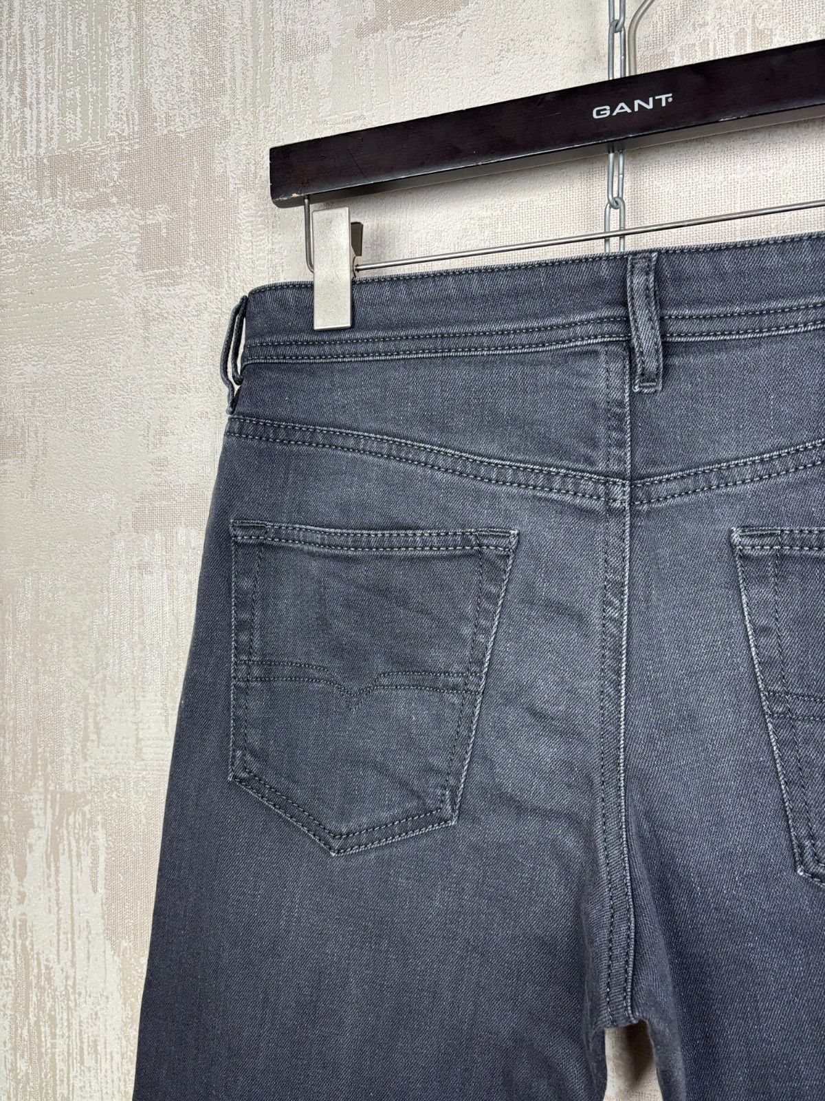 Diesel Diesel Buster Jeans Regular Slim-Tapered Size W 32 L 30 Size US 32 / EU 48 - 15 Thumbnail