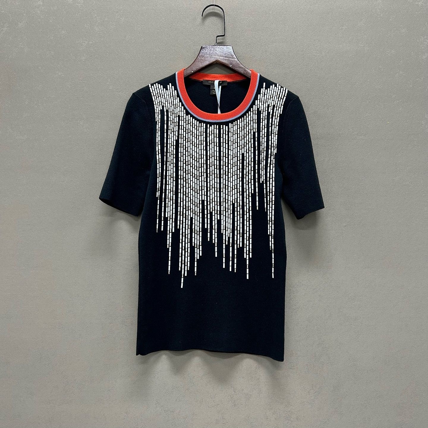 Louis Vuitton Louis Vuitton Embellished T-Shirt Size S Size S / US 4 / IT 40 - 1 Thumbnail
