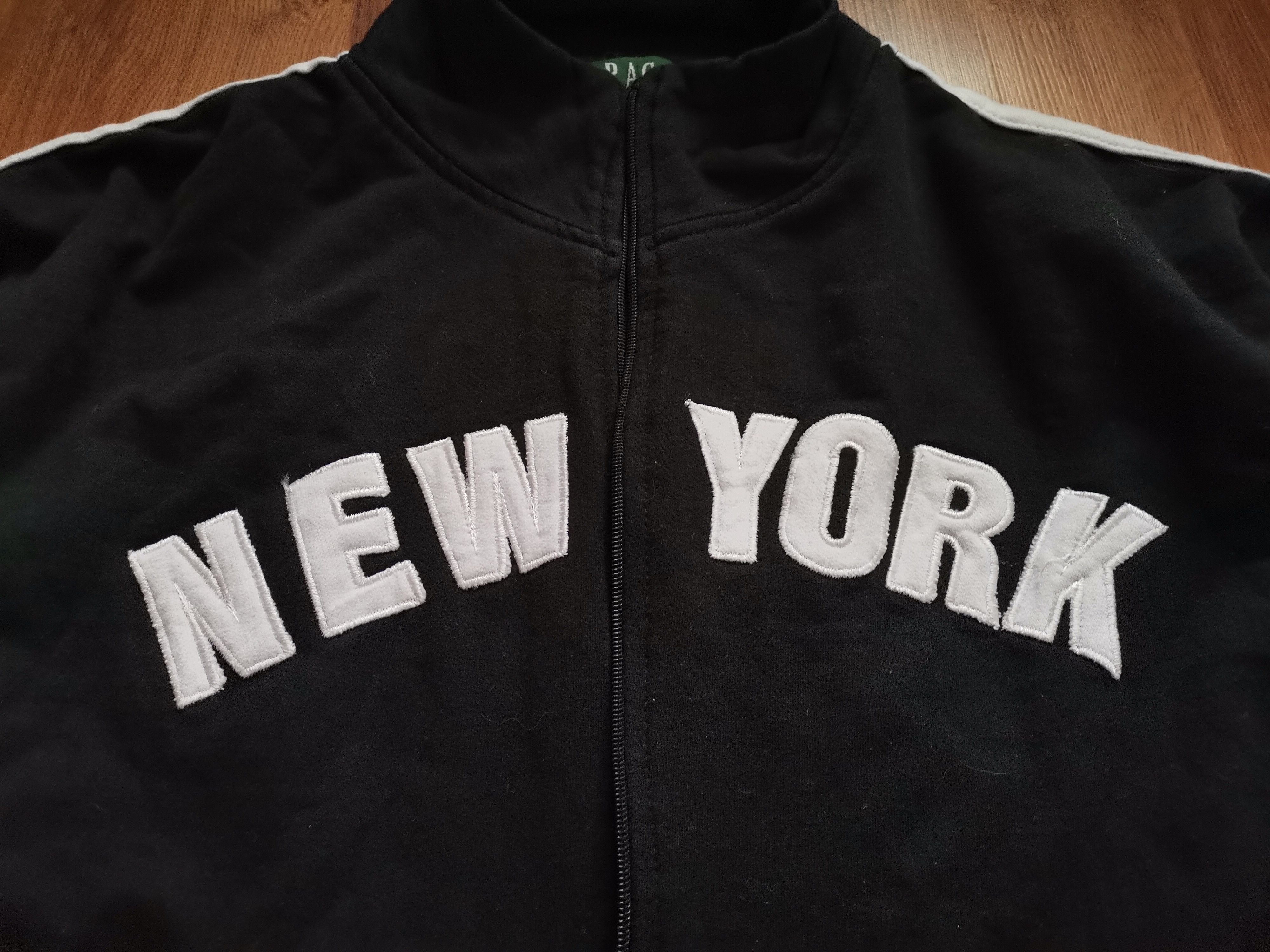 Vintage Vintage R.A.G. New York Zip Up Sweatshirt Size US M / EU 48-50 / 2 - 2 Thumbnail
