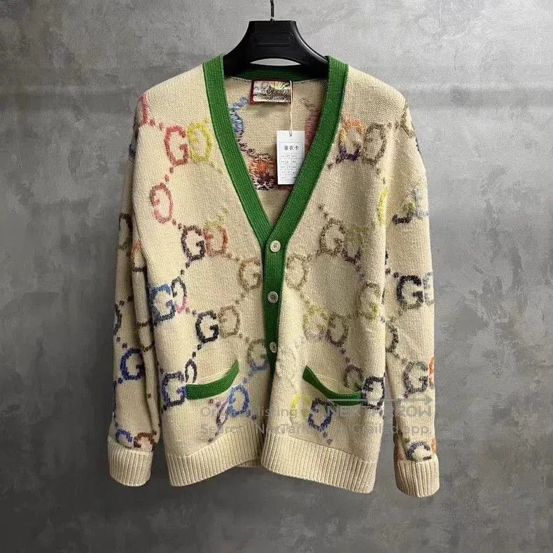 Gucci Gucci Ivory GG Print Cardigan Sweater. Size US M / EU 48-50 / 2 - 1 Thumbnail