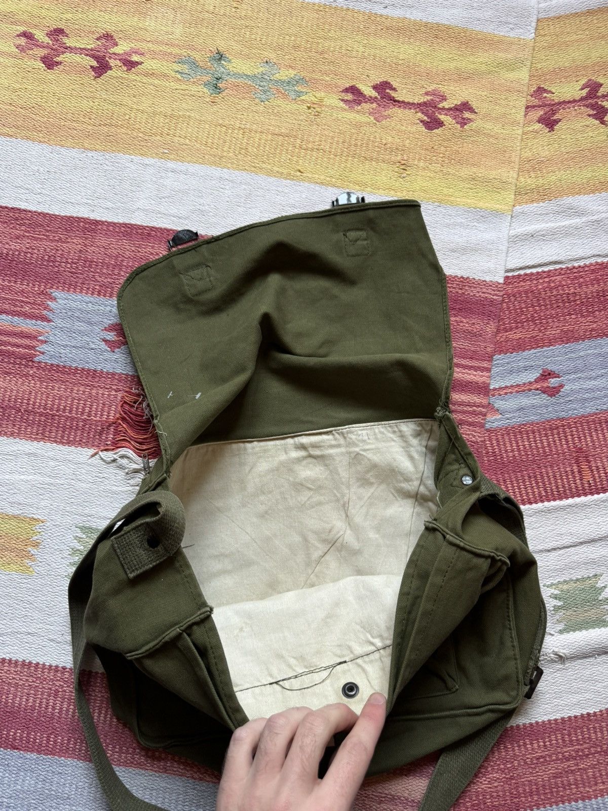 Vintage Vintage 80-90’s Chinese Army Military Shoulder Bag Size ONE SIZE - 10 Thumbnail