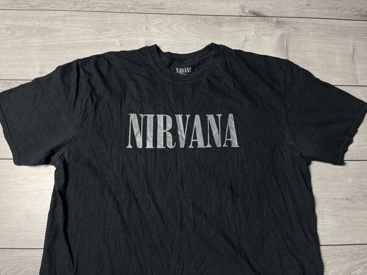 Nirvana Nirvana Tshirt multi logo reverse size Large Size US L / EU 52-54 / 3 - 3 Thumbnail