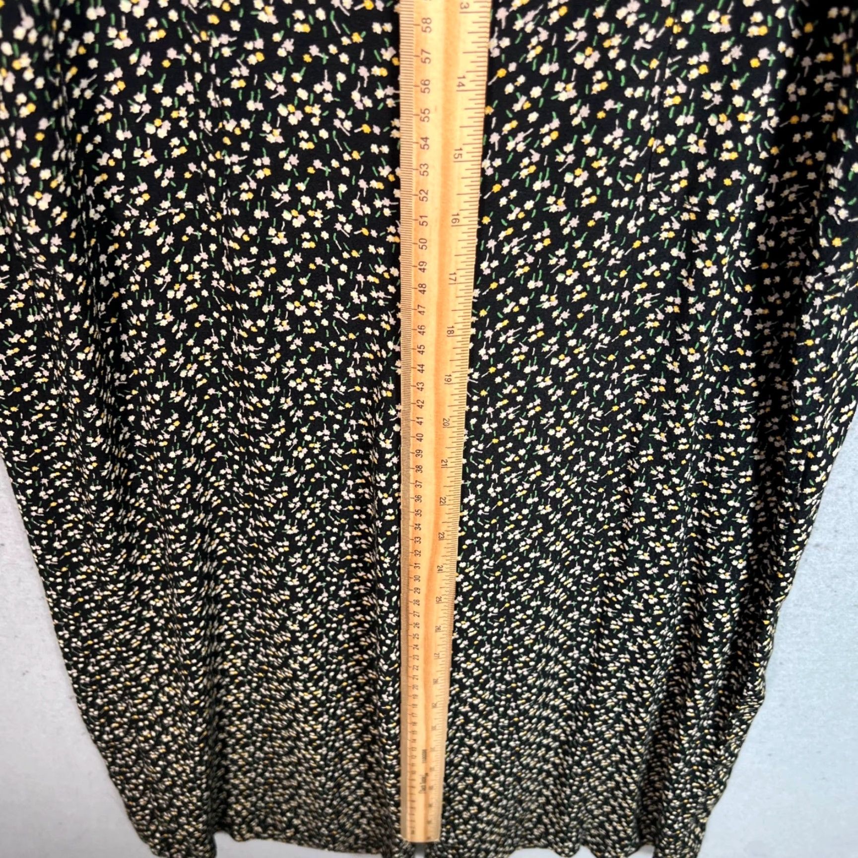 Madewell VINTAGE Madewell Black Floral Sleeveless Jumpsuit Women's Size 00 Wide-Leg Viscose Size 24" / US 00 / IT 34 - 7 Thumbnail