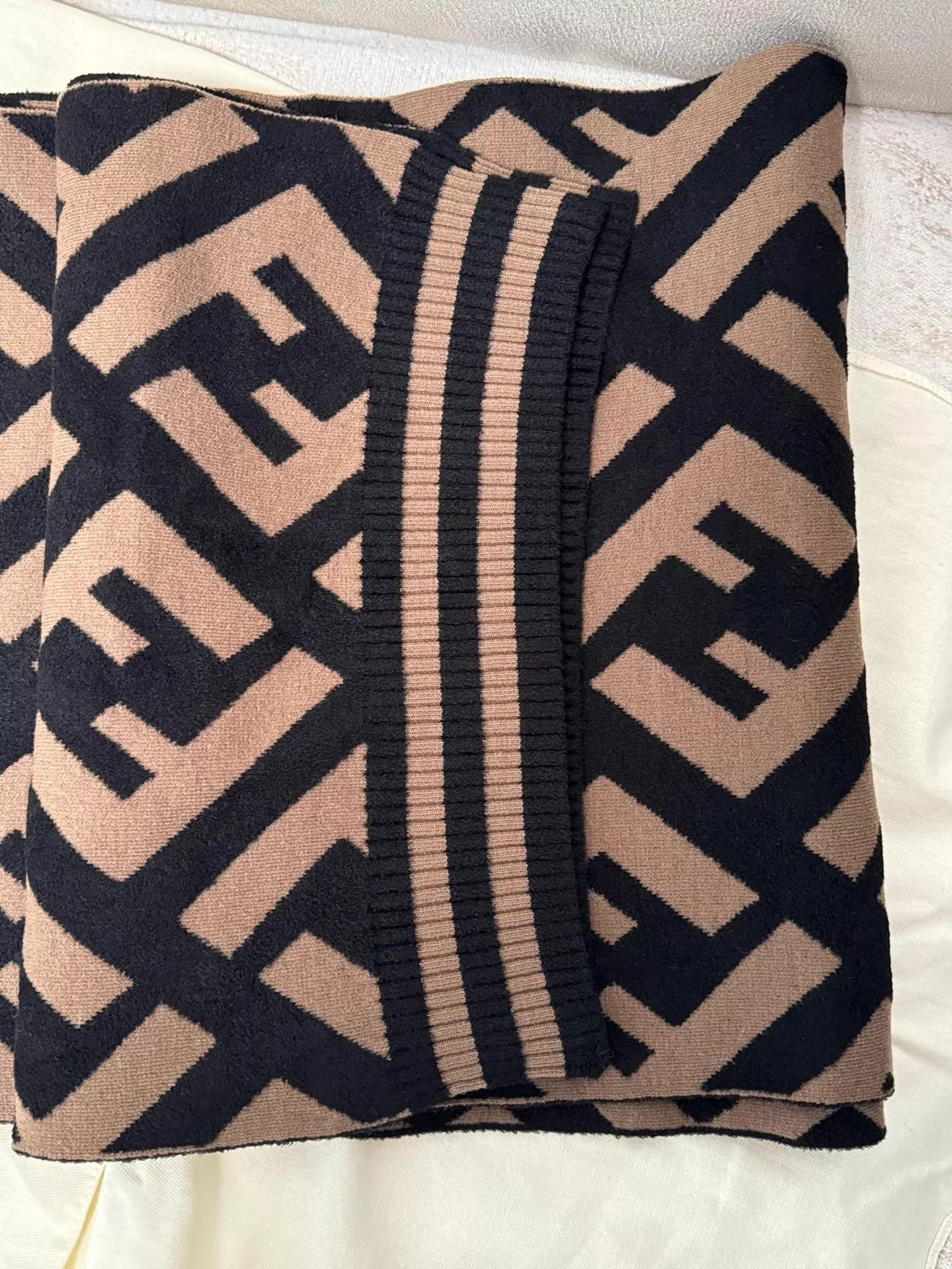 Fendi Fendi FF monogram cashmere scarf new unused women's Size ONE SIZE - 6 Thumbnail
