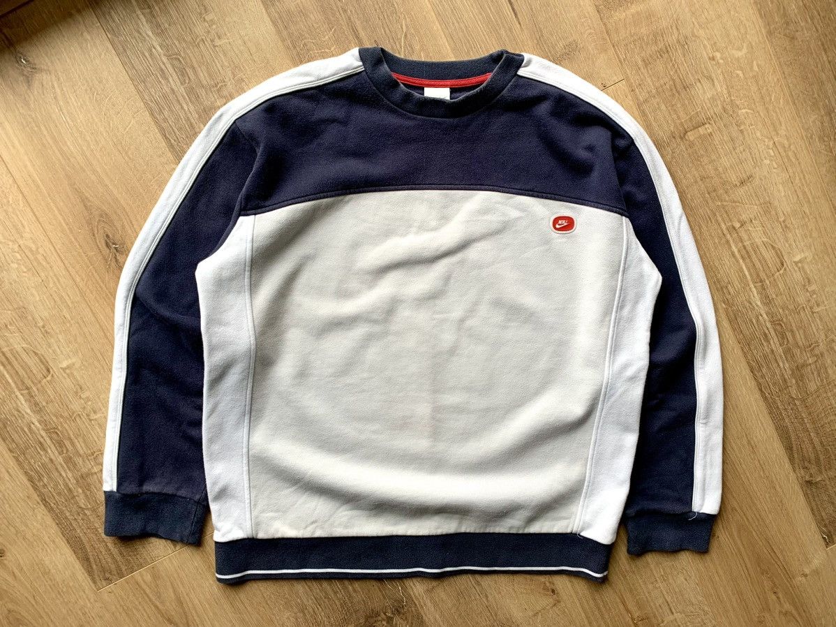Nike Vintage Nike swoosh sweatshirt Size US L / EU 52-54 / 3 - 1 Thumbnail