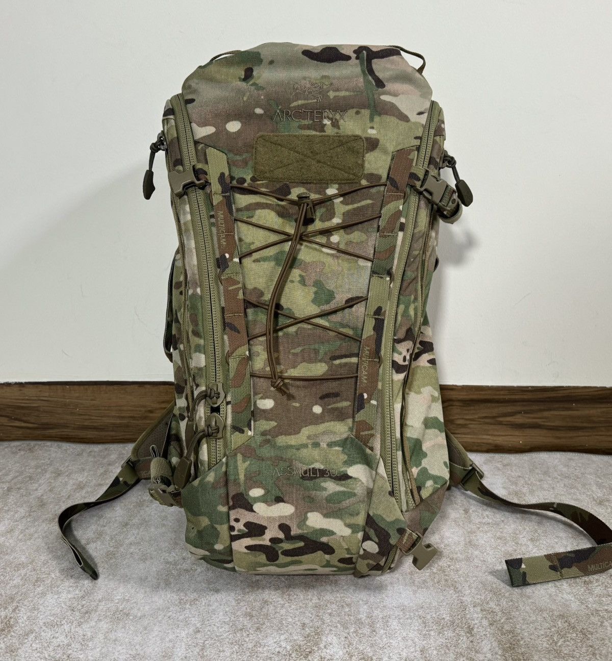 Arc'teryx Arcteryx Leaf ASSAULT BACKPACK 30L | Grailed
