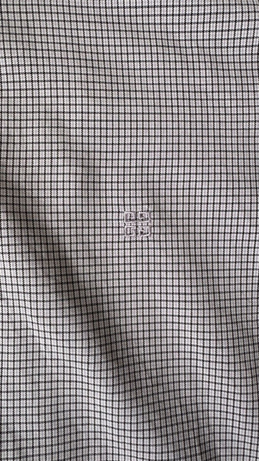 Givenchy VINTAGE GIVENCHY BUTTON SHIRT Size US M / EU 48-50 / 2 - 3 Thumbnail