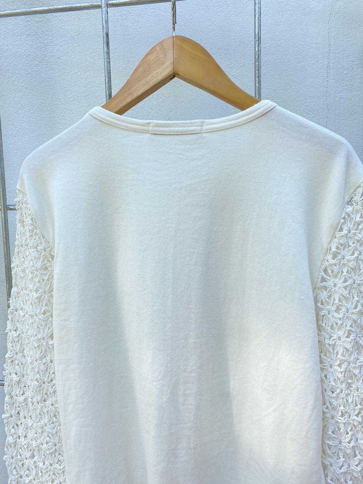 Tsumori Chisato TSUMORI CHISATO flower lace sleeve white blouse Size ONE SIZE - 4 Thumbnail