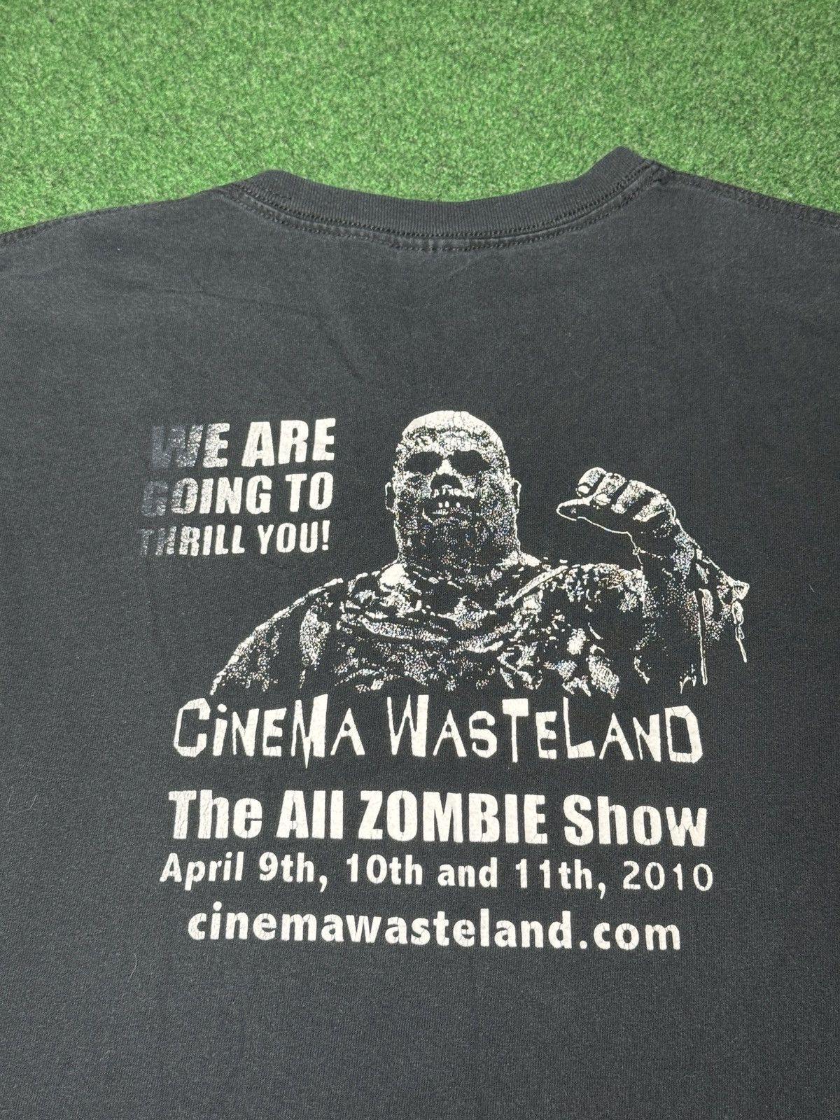 Vintage Cinema Wasteland Zombie Horror Movie L/XL 24x28 T Shirt Size US XL / EU 56 / 4 - 5 Thumbnail